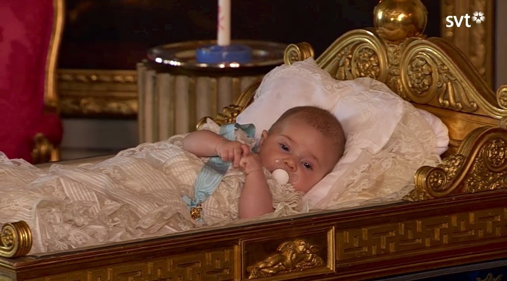 Baptême princier à l&rsquo;usage des&nbsp;manants…